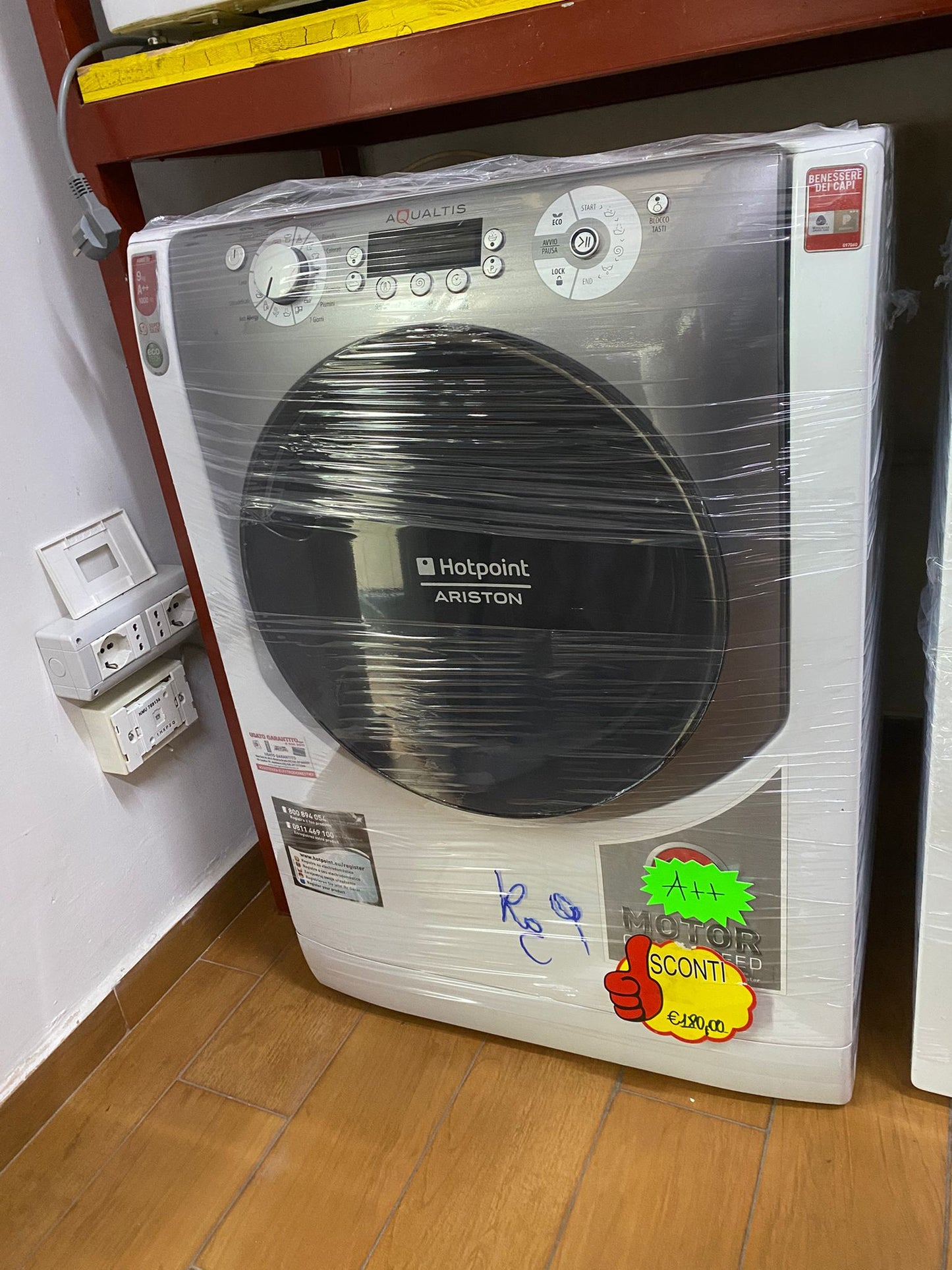 LAVATRICE HOTPOINT ARISTON AQUALTIS 9KG