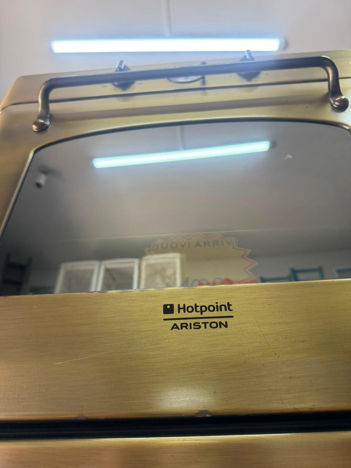 FORNO HOTPOINT ARISTON AD INCASSO