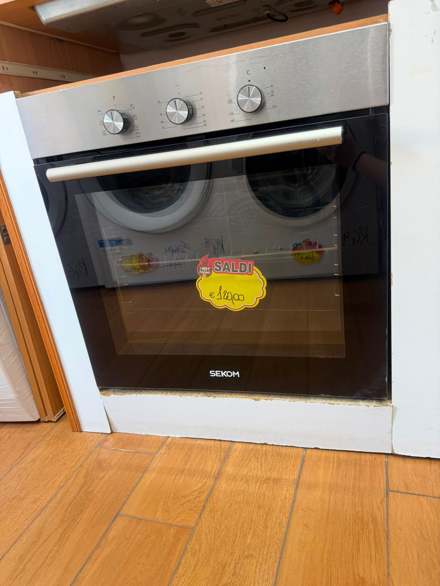 FORNO SEKOM AD INCASSO