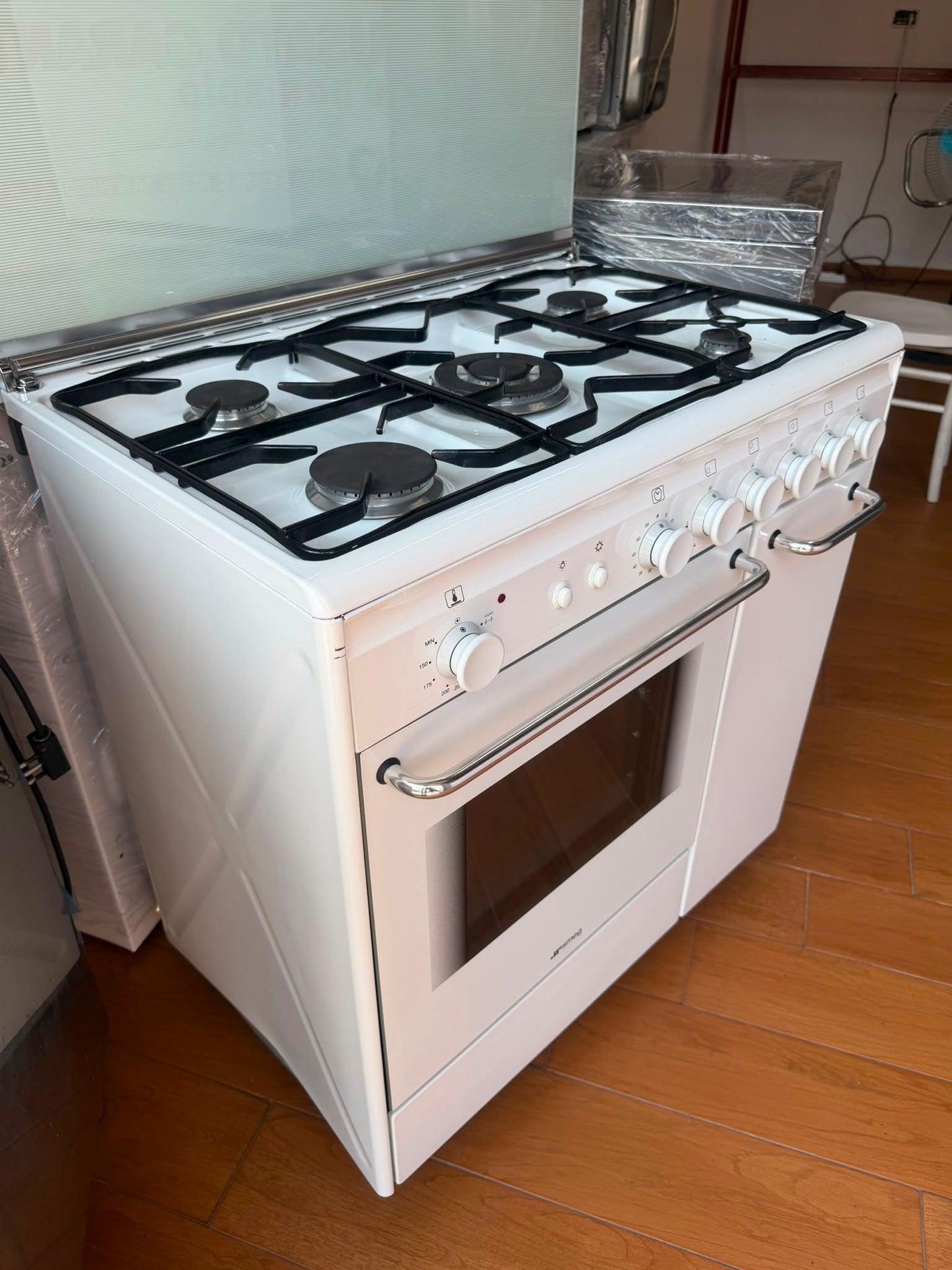 CUCINA SMEG A GAS