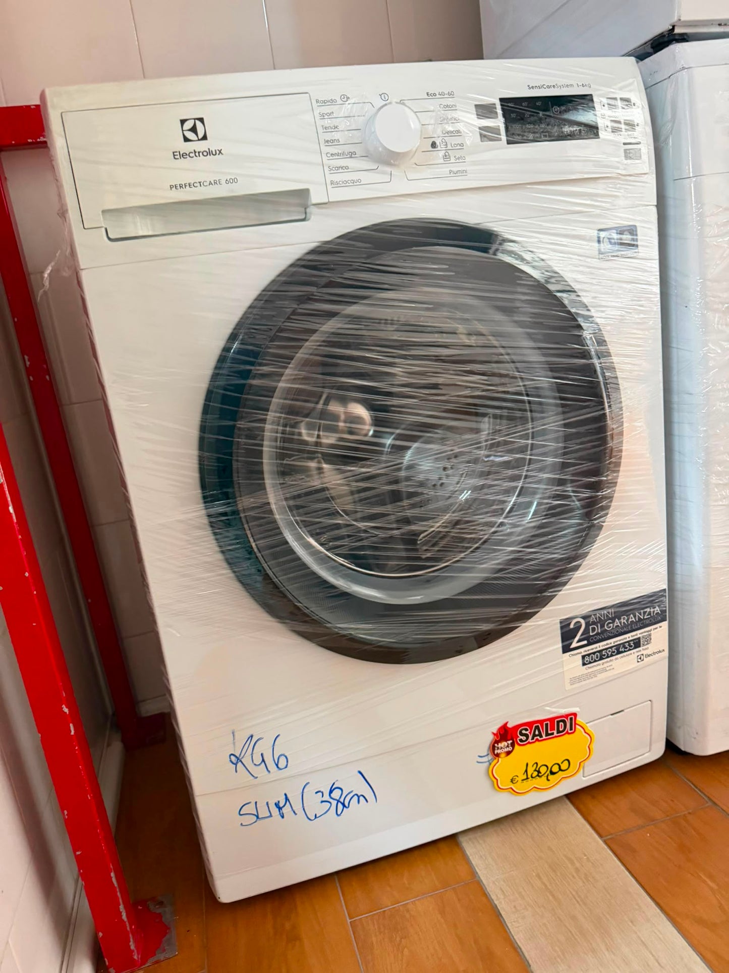 LAVATRICE ELECTROLUX REX 6KG SLIM